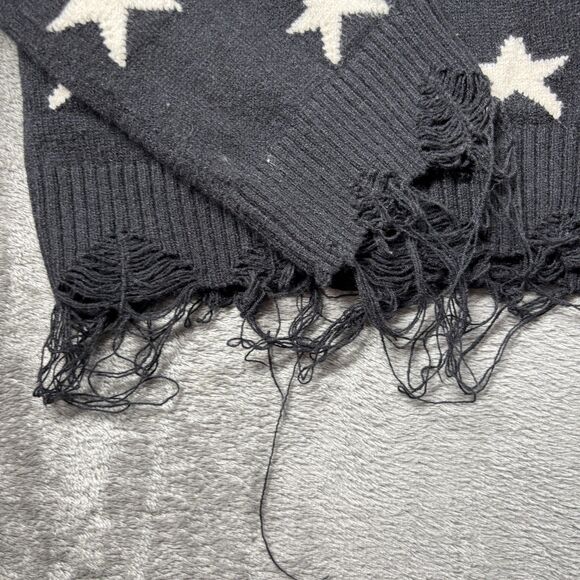 Express Women Cropped Sweater LOT Tattered Stars Stripes Preppy Grunge XS/S J137 - Picture 4 of 12